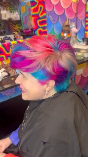 MykeyO’Halloran UNICORN MANES on Instagram: "Like a flower 🌸 , this combo of pastels like Silver Stiletto and Coralline Dream with some bolder shades - Pink Warrior, Purple Haze and Atomic turquoise all by @manicpanicnyc 💋 🌈 I love the combo of these so much on @sallyann.mather she looks iconic . So full of life and such a great singer too! I styled using @nakhair tough’n’up Matte Paste , and Shine Mist #shorthair #hairgoals #hairdresser #wow #amazing #hairsalon #hair #happy #smiles #manicpan