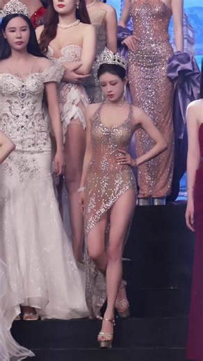 Guangdong Champion Lin Xiaoju: International Model Contest