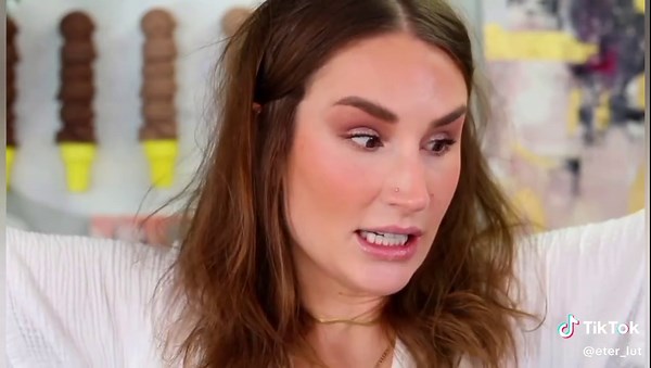 sneeze compilation girls #rapidsneeze #allergies #sneeze #girl #youtubers