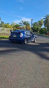 Another case of refusing a short run. This taxi didn't want to take us from Nepani to Muanikoso housing this morning. We have had countless encounters of such. Already lodged complaint with LTA. Had enough already with these kind of taxi drivers so its about time we start reporting them to LTA and get their PSV license revoked so that we are only left with taxi drivers who actually serve the purpose of a PSV license and not pick and choose passengers and locations. Should you encounter something