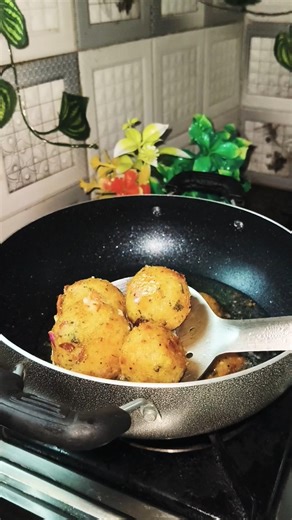 yummy 🤤 cheesy 😋 potato bites#foodie #cooking #dailyvlog #shortsfeed #recipe #spicy #streetfood