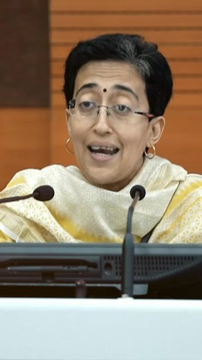 Our Chhote Business Stars to turn big! Under the Business Blasters program, Delhi Govt will now give direct admissions to our students from 126 top startups into some of Delhi’s best colleges. These Business Blasters are the country’s hope for making India the No.1 country in the world! #entrepreneurship #innovation #startup #education #educationforall #students #college #delhi #reels #BusinessBlasters | Atishi