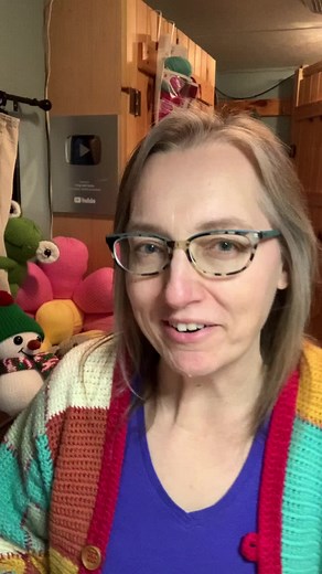 Red Heart Granny Square Yarn Review on Sentro 48 Knitting Machine