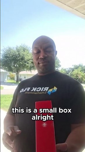 What is inside the iRig stream box