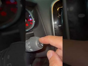 How do you reset the Service light of the Renault Clio 4?