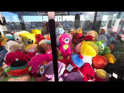 Sugarloaf Toy Shoppe Claw Machine vs Sugarloaf Bean Bag Shoppe Claw Machine at Walmart