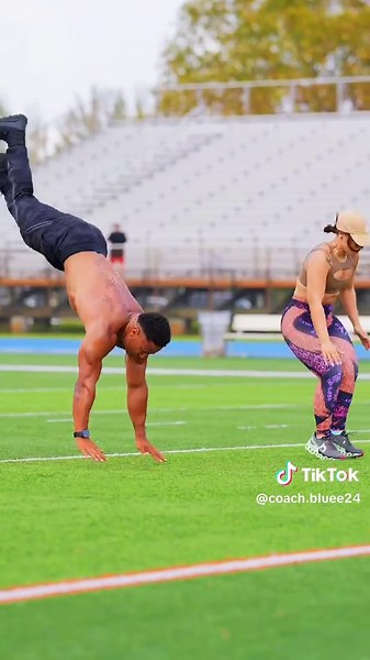 #gymgirls #corechallenge #coreexercises #coreworkout #corestrength
