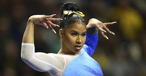 Jordan Chiles - Perfect 10 on bars at 2023 NCAA gymnastics semifinals