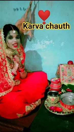 I will observe the fast of Karva Chauth and ask for only this beloved. O diya aur bati hum karva ...