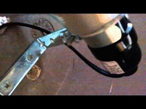 DIY Dogloo dog house heater