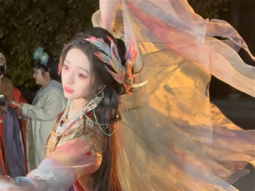 人间白月光 Li十七