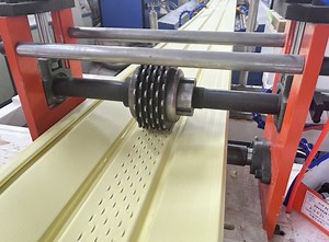 [Hot Item] PVC Cladding Vinyl Siding Panel Exterior Hanging Board Wall Panel Extrusion Production Machine Line