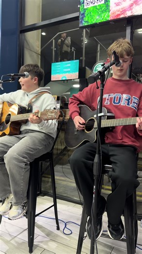 Clipper Quay Open Mic Night 🎸📍