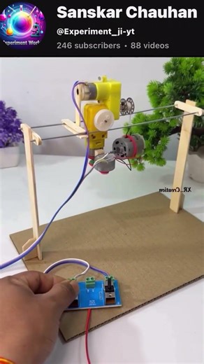 We make a automatic hidrolic machine to use cardboard moter sensor #viral #trending #ytshorts