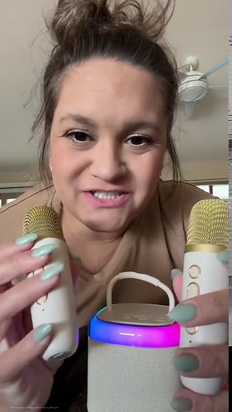 FanFun Karaoke Machine, Mini Portable Bluetooth Speaker with Microphone, Rainbow Lights, Kids Gift