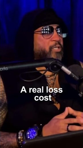 Letting Go of Dead Weight: Finding Your Freedom #datingwisdom #datingadvice #shorts #fyp