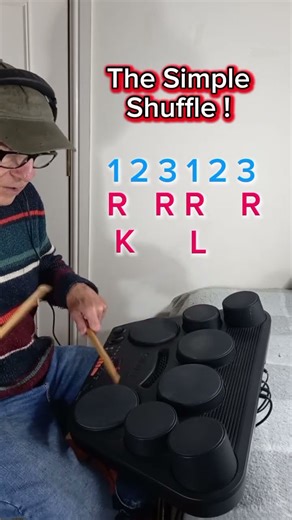 A Simple Drum Shuffle that all beginners will want to learn #drums #beginner #drumlesson #shuffle