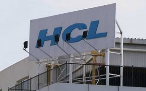 HCL Technologies share price: Nomura says Buy, pegs price target at Rs 1110