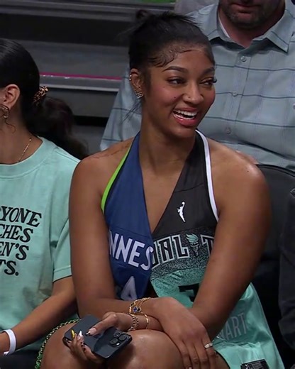 1.1M views · 60K reactions | The stars are out for Game 5 of the WNBA Finals 朗 | ESPN | Facebook