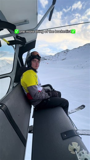 always wanted to do this⛷️ #ski #skitok #skilift #⛷️ #controversial | ski