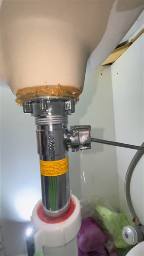 Pop Up Assembly Replacement #plumbing #plumber #plumbproud #plumblife #popupassembly #sinkdrain #howto #diy #asmr #reels | Theconservativeplumber