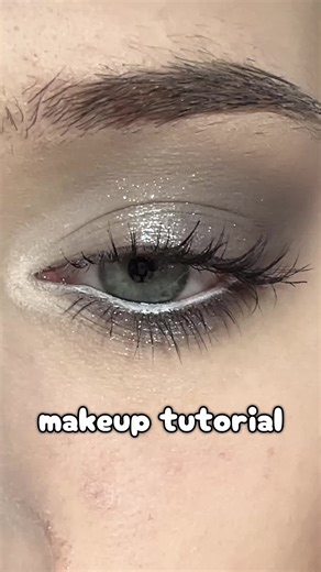Detailed Makeup Tutorial for Stunning Eyeshadow Looks