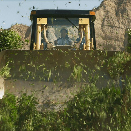 Confused by the Medicare maze? UnitedHealthcare® can help guide you through the process with helpful people, tools, and plans – including the only Medicare plans with the AARP name. | UnitedHealthcare