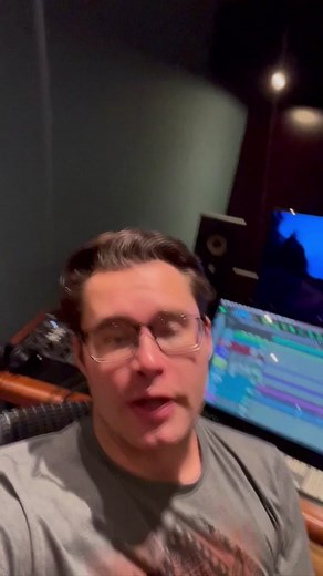 How to mix vocals like Drake 💯🔥 #drake #mixingvocals #mixingmusic #protools #protoolstok #musicproducer #2pointstv #larecordingstudio #greenteastudios #vocalmixing #wavesplugins #avidtechnology #recordingstudio