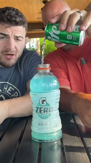 How to make a water hazard 💦