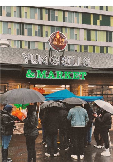 YUM GRILLS Grand Opening 🧭🧭🧭🧭 YUM GRILLS & MARKET📍1135 Vine St, Philadelphia, PA 19107 #HalalFoodCompass #Halal #Food #GrandOpening #Fyp