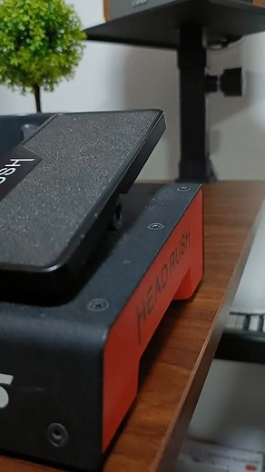 HEADRUSH MX5 - ₱19,000 only. #guitar #guitarpedals #multieffects #buyandsell #guitarbuyandsell | Koyang Jae's Epekstus