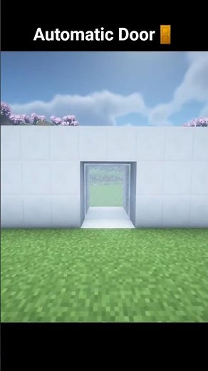 Easy Automatic Door 😳🚪 | Minecraft #mctutorial #minecraftbuilding #minecraftshorts