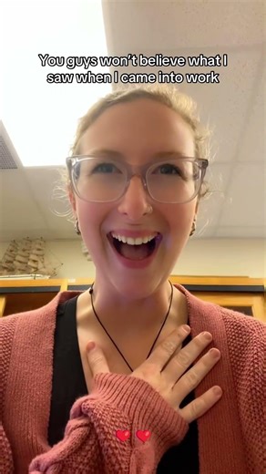 Seahorse Rescue Story... #seahorse #fish #animals #wildliferescue #rescue #animalshorts