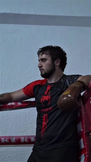 Built in silence. Sharpened in training. This is just the process 🥊💥 #MMA #boxingtraining #FightLife #hunter #HardWork