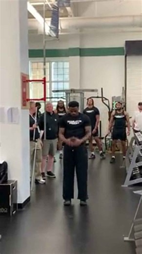 Charlotte 49ers' Conley posts vertical jump