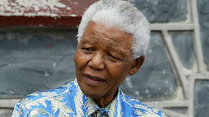 Simon Sinek explains why you should be the last to speak in a meeting