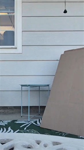 life-size cardboard house tutorial (short)