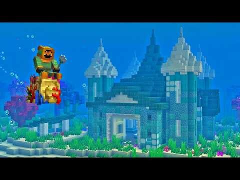 I Built My Minecraft Base Completely Underwater!