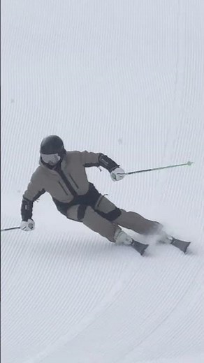 warm up ski carving run #skiing #skicarving