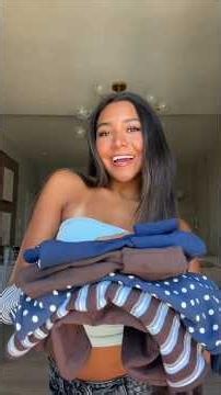 Another ‪@hollisterco‬ summer outfits!! 🩵😽 #fypシ #teen #haul #nayveenelson | NayVee