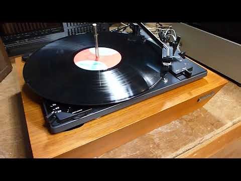 Dual 1212 Turntable Demo
