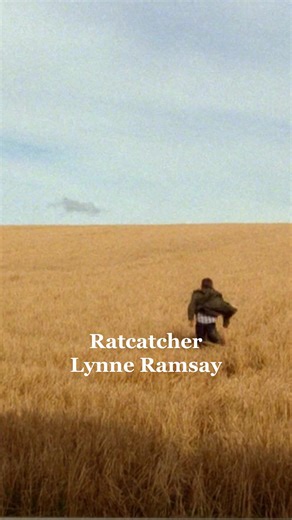 Lynne Ramsay’s astonishingly mature debut “Ratcatcher” has haunted me since I first watched it. Showcasing a poised perspective on adolescence, the film takes place in the poor housing conditions of Glasgow, with binmen on strike, alcoholic parents, and kids being raised by cruel curiosity. The technical brilliance of the film sets the tone perfectly. #filmtok #femalefilmmaker #cannes #tiff #rotterdamfilmfestival #bafta #bfilondonfilmfestival