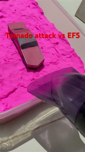 Tornado attack vs EF5 | yes I used paper cuz the Lego ones won’t even budge even undeployed