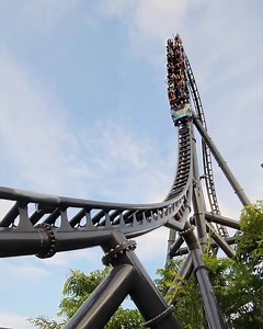 689 reactions · 54 shares | Thrill level:  Feel the rush of the hunt on this apex coaster that reaches top speeds of 70mph.  : VelociCoaster at Universal Orlando Resort IG : socalcoaster521 | Visit Orlando | Facebook