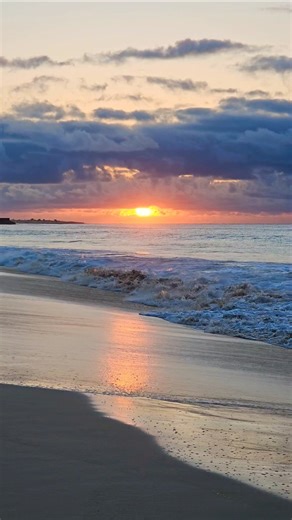 🌅 Calm Atlantic Sunrise | Boa Vista, Cabo Verde 🇨🇻
