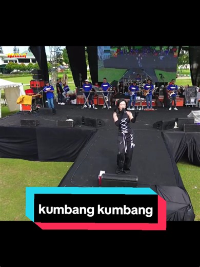 Membalas @solehmahesa70 kumbang kumbang - Cantika Nuswantoro Adella #cantikanuswantoro #dangdutkoplo #adella #kumbangkumbang