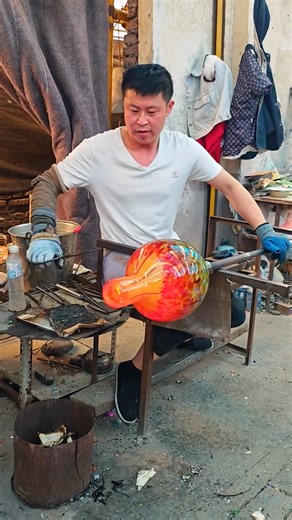 486K views · 5.4K reactions | Glass blowing magic! | Creative Bee | Facebook