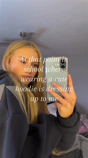 Stylish School Outfits for a Chill Vibe