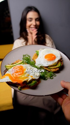 Nicolas Enache on Instagram: "Ce retete la buget vreti sa mai vedeti? . ‼️Daca vrei sa cumperi una din cele 3 carti de retete, care cuprind peste 210 retete nepostate, ghid complet de hidratare, 4 modele de plan alimentar, si ghid de concepere al unui plan alimentar, ai link in Bio❤️"