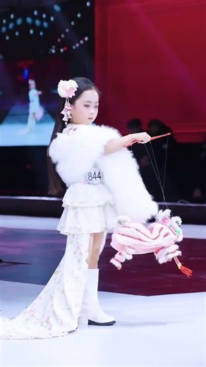 Little Giant: Mastering the Art of the Lion Dance